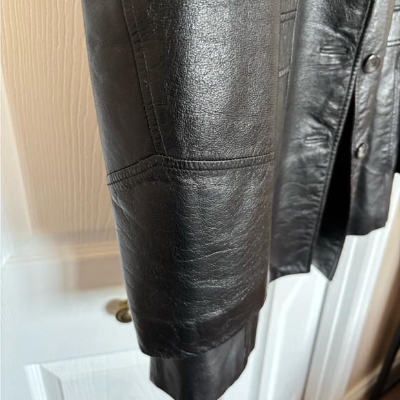 Vintage Y2K Danier Leather Jacket - Picture 2 of 12